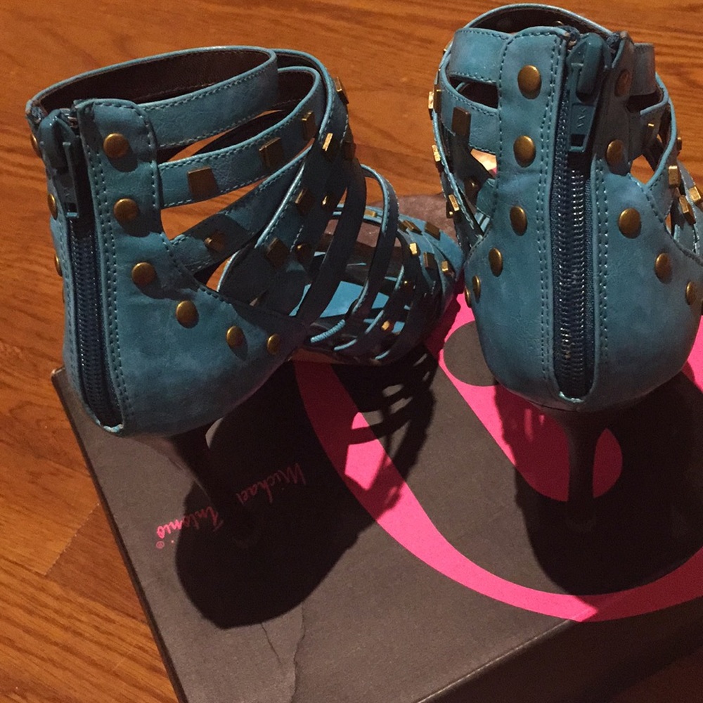 Michael Antonia Studded Strappy Sandals - Picture 4 of 4